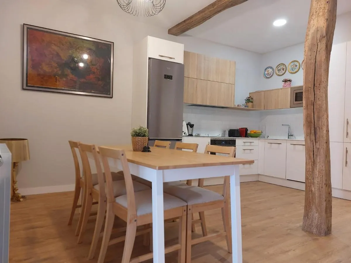Homestay Habitacion En Apartamento Con Zonas Comunes Compartida H3 Bilbao Spain