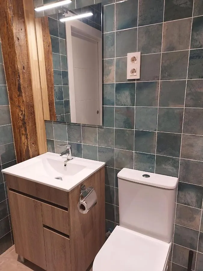 Habitacion En Apartamento Con Zonas Comunes Compartida H3 Bilbao Spain